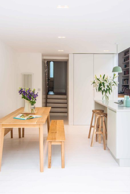 Small modern kitchen design used as precedent by MUSTARD Plans
